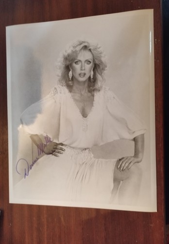 Donna mills knots - donna,