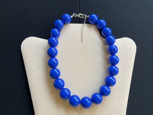 Chunky royal blue beads - chunky,