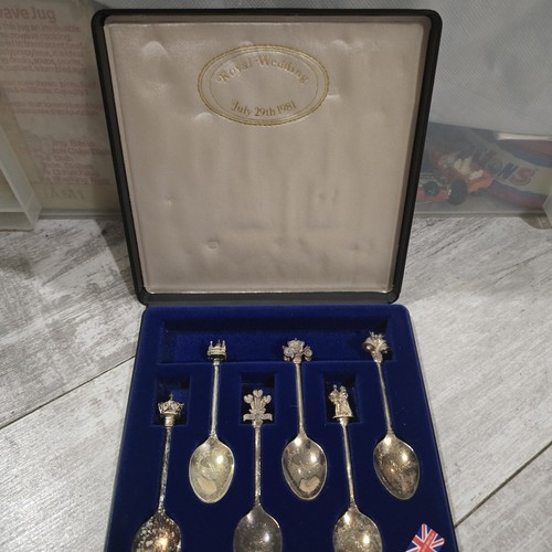 Vintage 1977 silver plated - 1977,