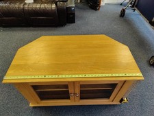 Solid oak corner tv cabinet - good condition, dimensions shown in pictures