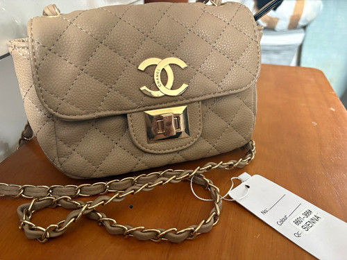 Beige quilted leather - beige,