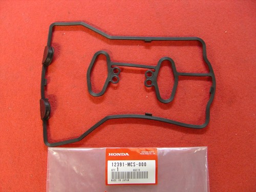 Molded gasket rocker cover - rocker,