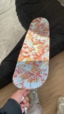 Thames palace skateboard - palace,