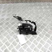 AUDI Q5 FY Front Right Door Lock 8X2837016B 2.0 Diesel 140kw 2017 RHD