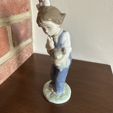 Nao Lladro Girl With Doll At