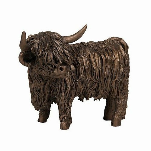 Frith sculpture highland cow - frith,