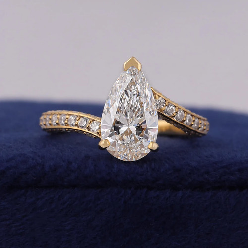 Stunning diamond 18k - stunning,