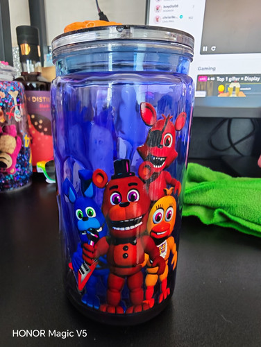 Five nights freddy - five,
