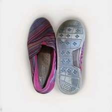 Tom's Shoes Size 5