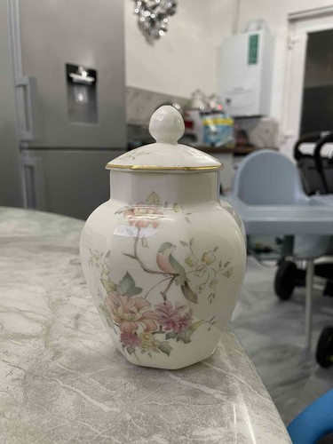 Royal doulton ginger jar - royal,