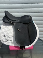 Wintec Wide Saddle 17”