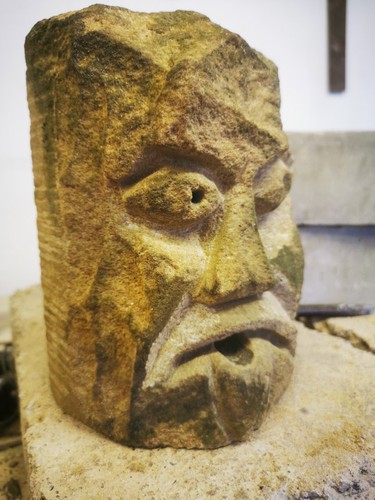 Rare unique church gargoyle - rare,