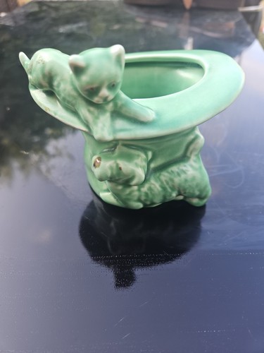 1940s sylvac green model - 1940s,