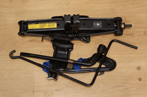 2004 2010 toyota - 2004,