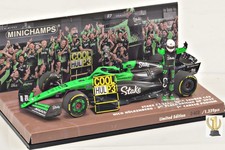 1:43 Minichamps 417251227