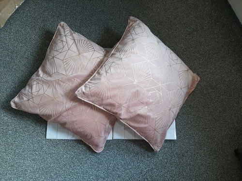 Lovely rose pink - pink, gold