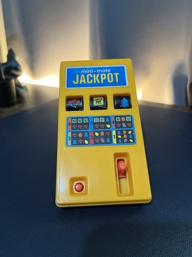 Vintage fruit machine game - fruit,