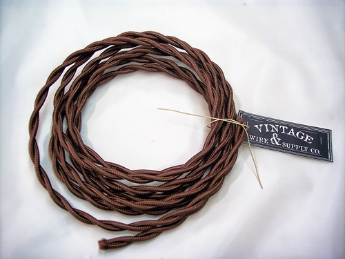 Dark brown twisted wire - brown,