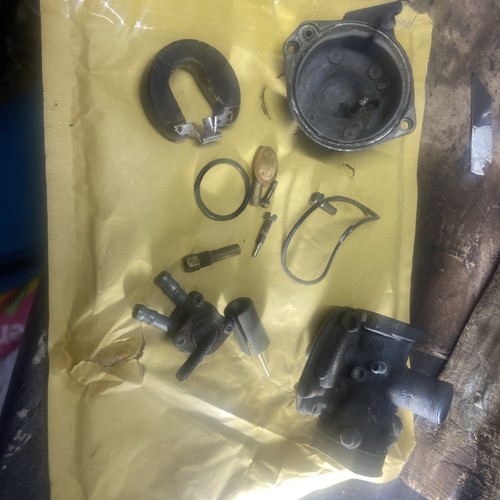 Honda c90 carb - c90, parts