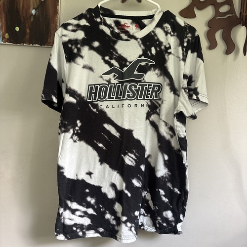 Hollister tshirt size large - size,