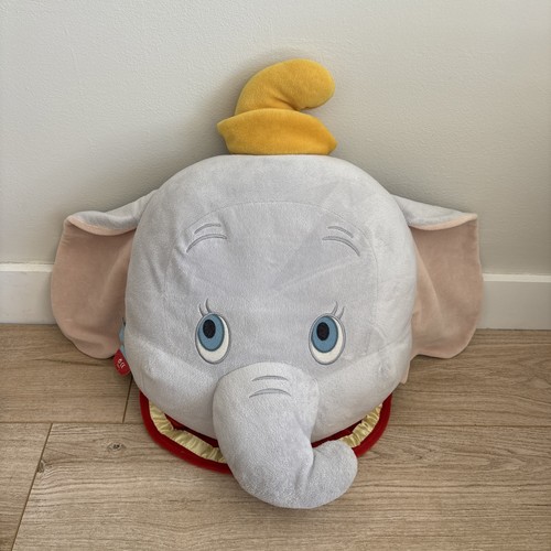 Disney store dumbo elephant - elephant, 3d