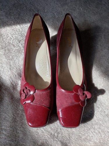 Ladies burgundy shoes size - size, 7