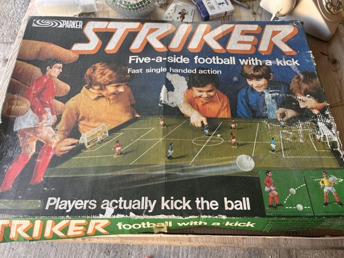 Striker vintage football game - vintage,