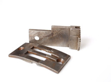 Singer 138W Twin Needle Post Bed Sewing Machine Needle Plate & Feed Dog 3/8 Set