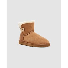 UGG Mini Bailey Button II in Chestnut US Size 8 Euro 39 ankle. Boot sheepskin