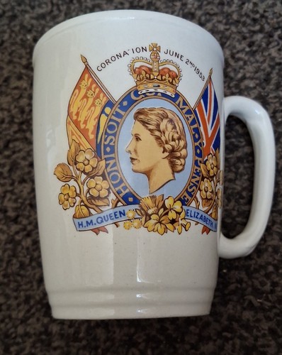 Queen elizabeth coronation - elizabeth, ii