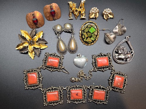 Vintage costume jewelry lot - vintage,