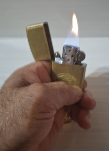 Vintage windproof brass golden - brass,