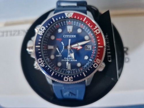 Citizen aqualand with casket - with,