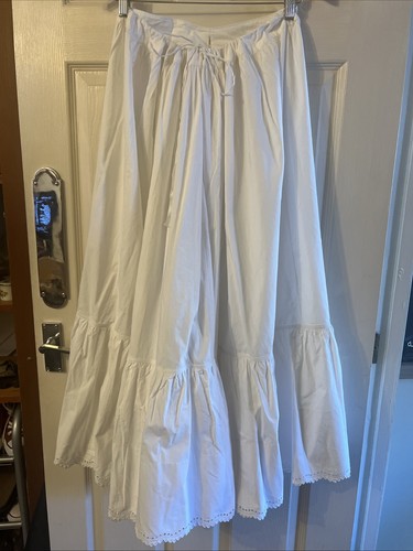 Antique 1850s victorian white - antique,