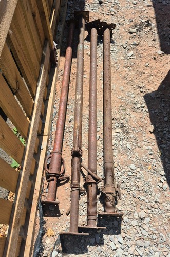 Acrow props 4 - x,
