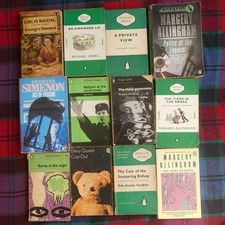 12 Vintage Crime Books Murder