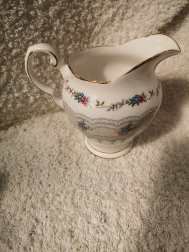 Tuscan honiton bone china - honiton,
