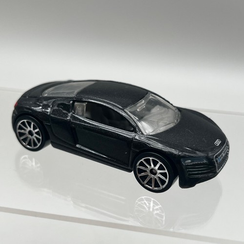 Hot wheels audi black 64 - r8, 1:64