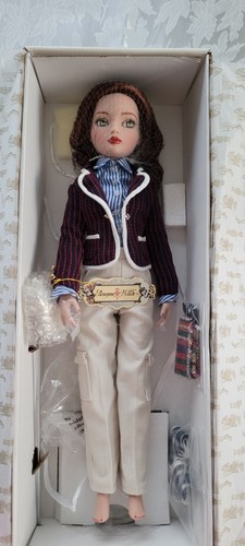 Lowyne wilde doll adrift - doll,