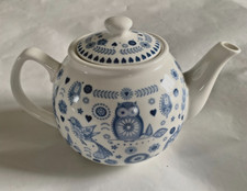 Queens The Caravan Trail Penzance Blue White Teapot Excellent