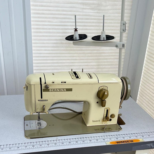 Bernina favorit industrial - bernina,
