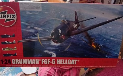 Airfix grumman f6f5 hellcat - airfix,