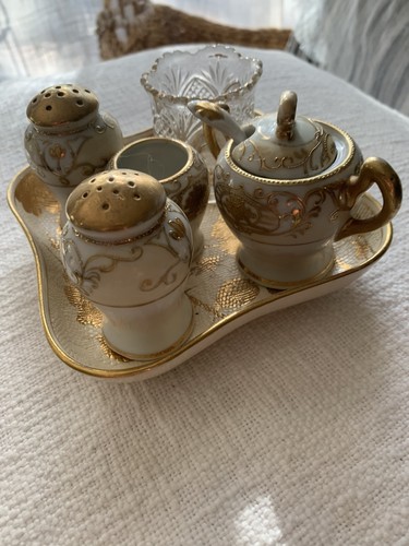 Antique doulton slaters 1884 - &,