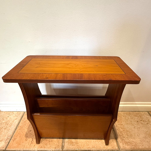 Vintage wooden magazine rack - vintage,