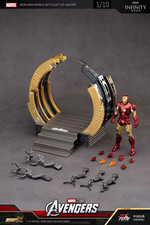 Iron Man Suit-Up Gantry Set
