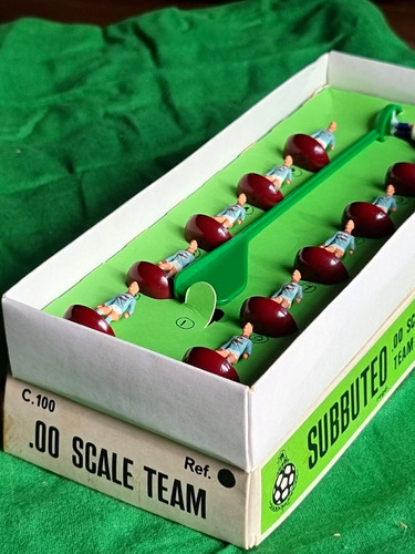Subbuteo heavyweight scale - 00,