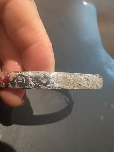 Solid silver bangle hallmarked - solid,