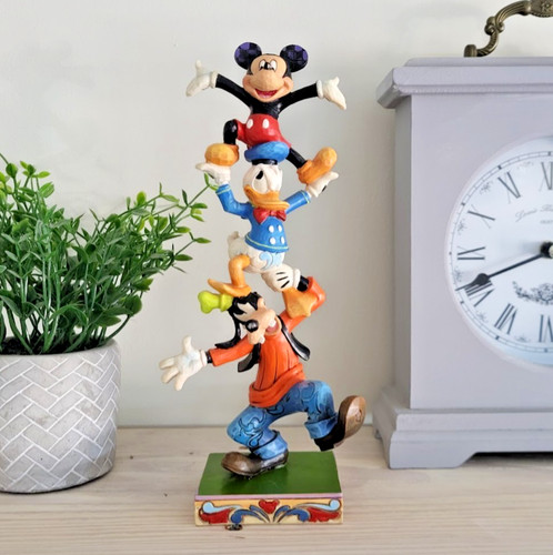 Disney traditions showcase - disney,