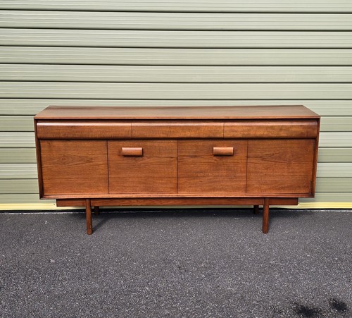 Vintage mid century white - mid, &