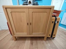 Habitat Radius solid oak